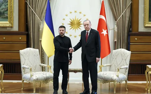 Tổng thống Zelensky đã có mặt ở Thổ Nhĩ Kỳ đợi đàm phán, chỉ trích phái đoàn Nga “giả hiệu”