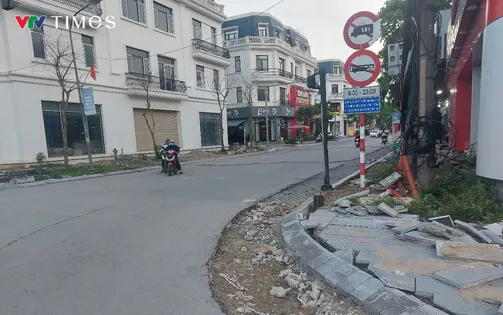 Nghệ An: Tuyến phố nhếch nhác, gồ ghề do thi công “nửa vời”