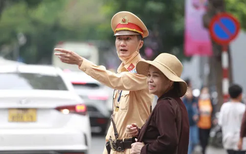 CSGT Hà Nội bảo đảm an toàn giao thông, phục vụ các hoạt động của Đại lễ Phật đản