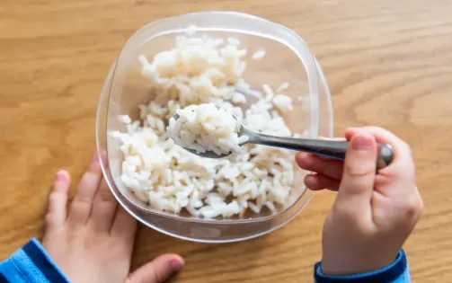 Phát hiện kim loại nặng vượt chuẩn trong gạo bán tại Mỹ