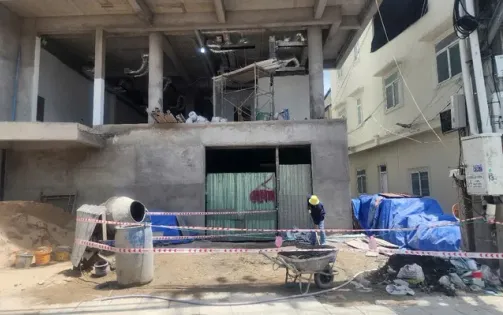 Một phụ hồ bị tai nạn thương tâm vì bị xe rùa rơi từ tầng 4 trúng đầu ở Phú Quốc
