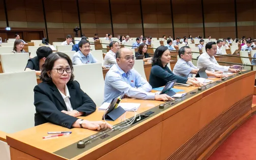 Nghị quyết của Quốc hội về một số cơ chế, chính sách đặc biệt tạo đột phá trong xây dựng và tổ chức thi hành pháp luật