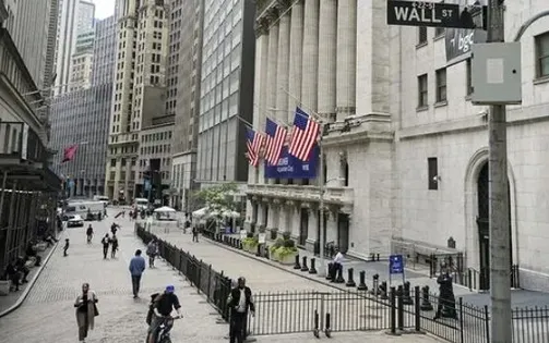 Moody’s hạ mức xếp hạng tín nhiệm đối với nền kinh tế Mỹ