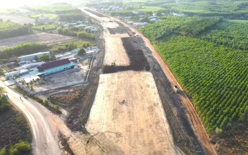 Long Thành cưỡng chế giải phóng mặt bằng cho cao tốc Biên Hòa - Vũng Tàu