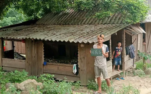 Chung tay cùng Quỹ Tấm lòng Việt nối nhịp cầu nhân ái đến bản Lòm xa xôi
