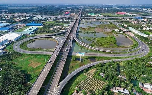 Tháo gỡ "điểm nghẽn" vốn để tăng tốc giải ngân đầu tư công