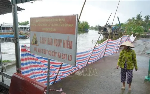 Đảm bảo an toàn cho người dân và các phương tiện lưu thông qua khu vực sạt lở