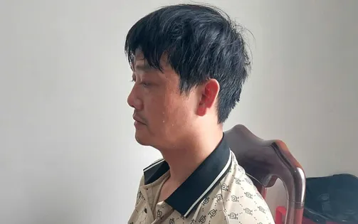Thanh niên mặc áo chống nắng xông vào cướp ngân hàng bị bắt giữ