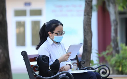 Thi vào lớp 10: Học sinh Hà Nội căng sức, giáo viên “chạy nước rút”
