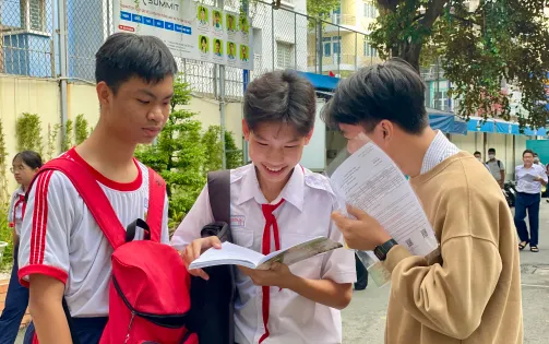 Tuyển sinh lớp 10 trường Phổ thông Năng khiếu: Ngày thi đầu tiên bắt đầu