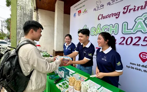 Gieo mầm tri thức từ chương trình “Đổi sách lấy cây”