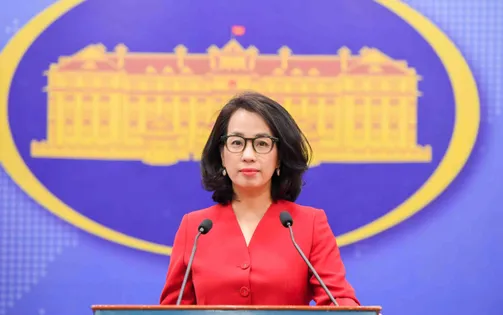 Bộ Ngoại giao Việt Nam đang tìm hiểu thông tin Mỹ ngừng phỏng vấn cấp visa cho sinh viên
