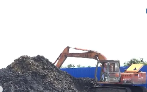 Phát hiện hàng nghìn tấn chất thải rắn không qua xử lý gây ô nhiễm môi trường