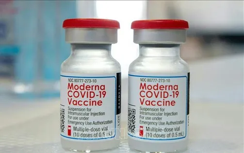 FDA phê duyệt vaccine COVID-19 thế hệ mới cho người cao tuổi