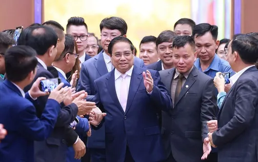 Thủ tướng: Phải trả lời giải quyết yêu cầu, khó khăn, vướng mắc của doanh nghiệp trong 2 tuần