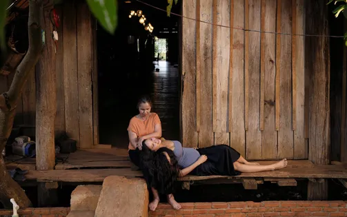 Ca sĩ Ngọc Khuê, Hoa hậu H'Hen Niê khoe bụng bầu, MC Mai Phương sắp sinh con gái