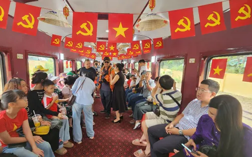 Trải nghiệm độc đáo cùng chuyến tàu “Về miền đất Võ”