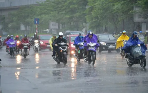 Bắc Bộ, Trung Bộ nắng nóng, nhiều nơi có mưa dông về chiều tối