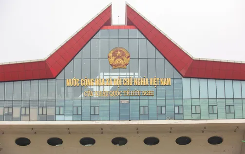 Thiết lập cơ chế thông quan khẩn cấp với một số mặt hàng trọng điểm