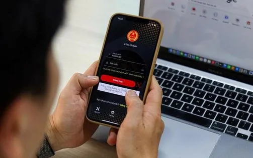 Thủ tướng: Kiên quyết xử lý các hành vi vi phạm pháp luật về thuế, hoá đơn