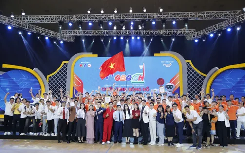 Hành trình chạm đỉnh vinh quang Robocon của những "chiến binh" LH-UDS