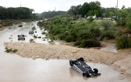 Lũ lụt nghiêm trọng tại bang Texas (Mỹ), ít nhất 13 người thiệt mạng