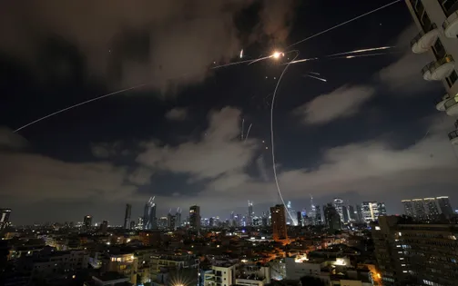 Israel đe dọa thiêu rụi thủ đô Tehran