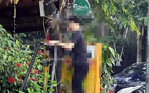 Nam thanh niên tử vong trong tư thế treo cổ tại một gốc cây ở Hà Nội