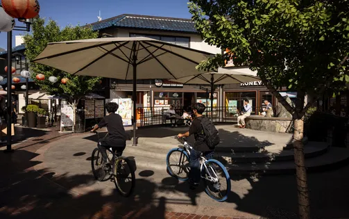 Mỹ dỡ bỏ lệnh giới nghiêm tại Los Angeles