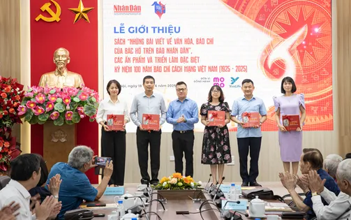 Đọc sách "Những bài viết về văn hóa, báo chí của Bác Hồ trên Báo Nhân Dân" nhân 100 năm Báo chí Cách mạng Việt Nam