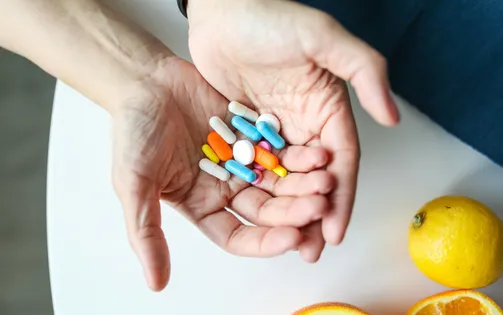 Hiểu đúng về vitamin tổng hợp
