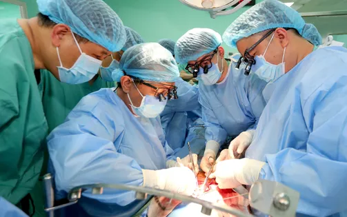 Bệnh viện Trung ương Huế ghép thành công 4 tạng xuyên Việt từ một người hiến