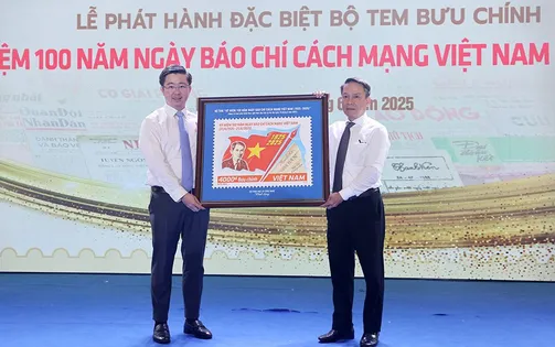 Ra mắt bộ tem đặc biệt Kỷ niệm 100 năm Ngày Báo chí Cách mạng Việt Nam