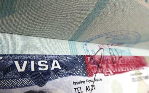 Mỹ nối lại cấp visa du học, yêu cầu kiểm tra tài khoản mạng xã hội