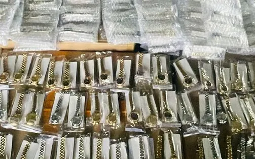 Thu giữ 450 đồng hồ giả nhãn hiệu Rolex trị giá 45 tỷ đồng