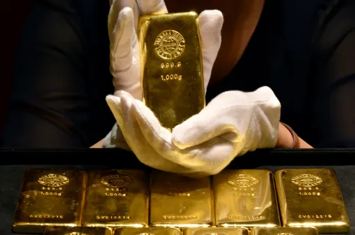 Ấn Độ rút về 100 tấn vàng được lưu trữ ở Anh