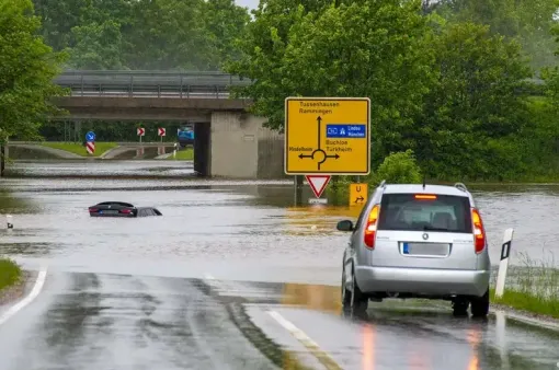 Lũ lụt nghiêm trọng ở Đức buộc hơn 600 người sơ tán