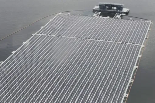 Singapore xây dựng trang trại năng lượng mặt trời nổi lớn nhất nước