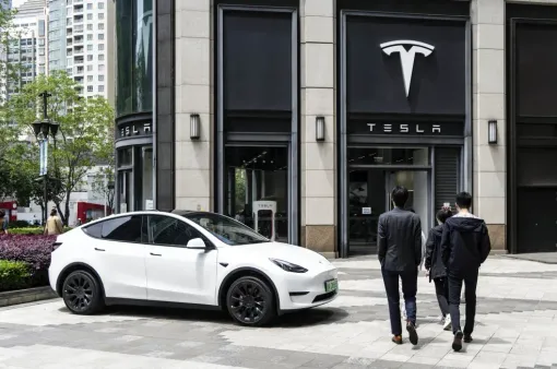 Tesla tiến gần tới việc triển khai xe tự lái hoàn toàn tại Trung Quốc