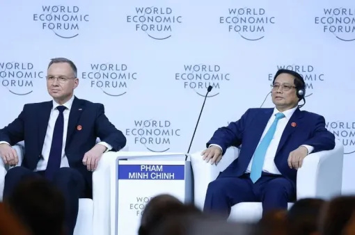 Thủ tướng nêu 5 giải pháp hợp tác hướng đến tăng trưởng kinh tế tại WEF Đại Liên 2024