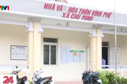 Công trình nhà văn hóa thôn tại Hà Nội nghi bị rút ruột?
