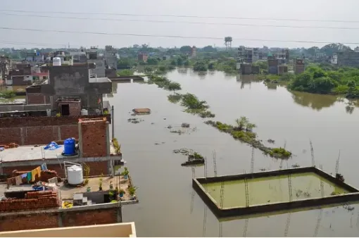 Mưa lớn gây lũ lụt ở Ấn Độ, ít nhất 11 người thiệt mạng