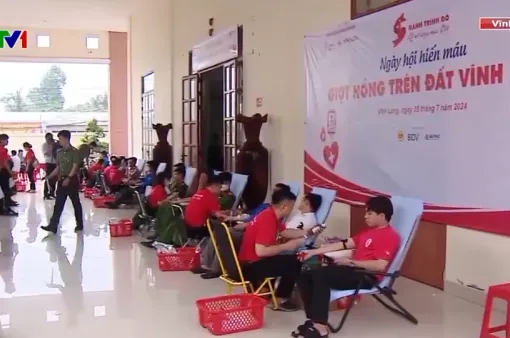 Ngày hội "Giọt hồng trên đất Vĩnh Long" tiếp nhận 250 đơn vị máu