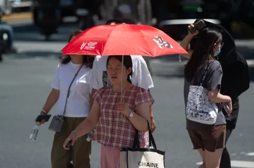 Thượng Hải ban bố cảnh báo cam về nắng nóng