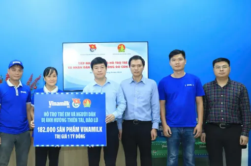 Vinamilk hỗ trợ gần 3 tỷ đồng sản phẩm dinh dưỡng thiết yếu cho 10 tỉnh thành ảnh hưởng bão lũ