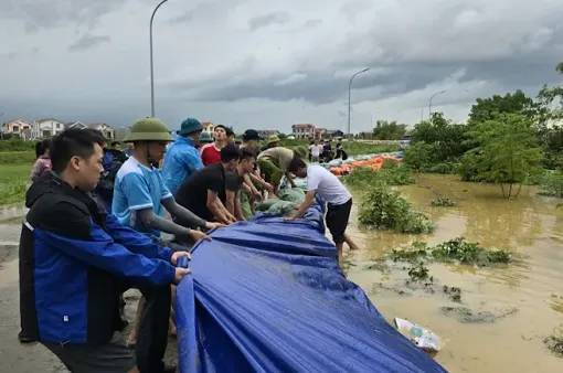 Nước lũ sông Cầu rút bớt, Bắc Ninh rút lệnh báo động số 3