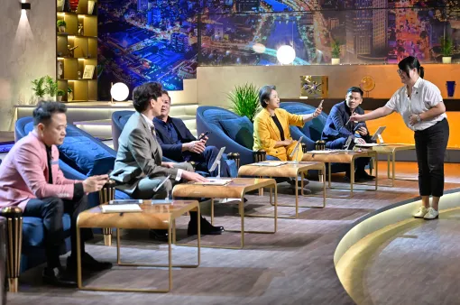 Shark Tank: Nữ biên kịch của những bộ phim điện ảnh trăm tỷ khiến cả 5 Shark chốt deal