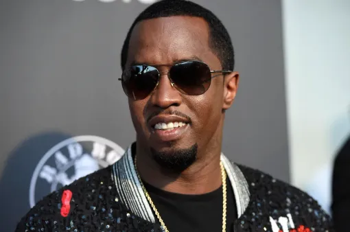 Ông trùm hip hop Sean "Diddy" Combs được đưa vào diện theo dõi tự tử