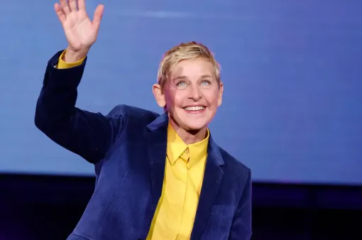 Ellen DeGeneres tuyệt vọng khi trở thành "người bị ghét nhất nước Mỹ"