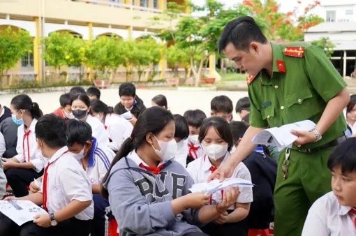 Long An: Tăng cường phòng ngừa tội phạm xâm hại tình dục người dưới 16 tuổi